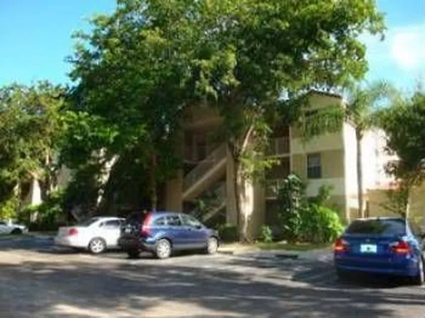 8290 NW 24th St, Pompano Beach, FL 33065