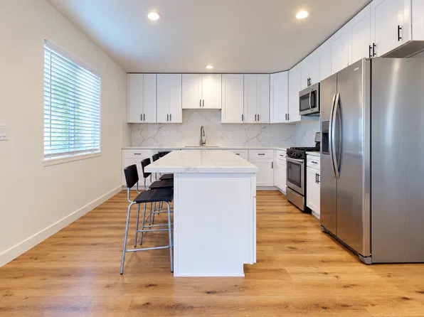 5630 Dorothy Dr, San Diego, CA 92115