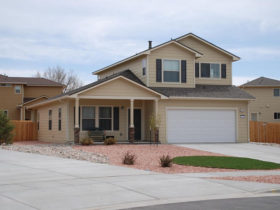 Aurora Model
4 bed/ 2.5 bath
2,161 sq. ft