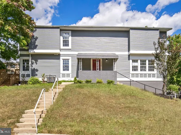 2425 17th St SE, Washington, DC 20020