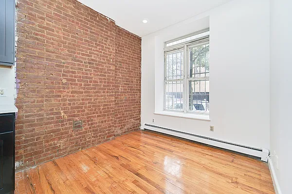 Rented by Living New York | media 10