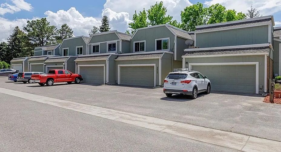 1st image of 2933 S Lansing Way