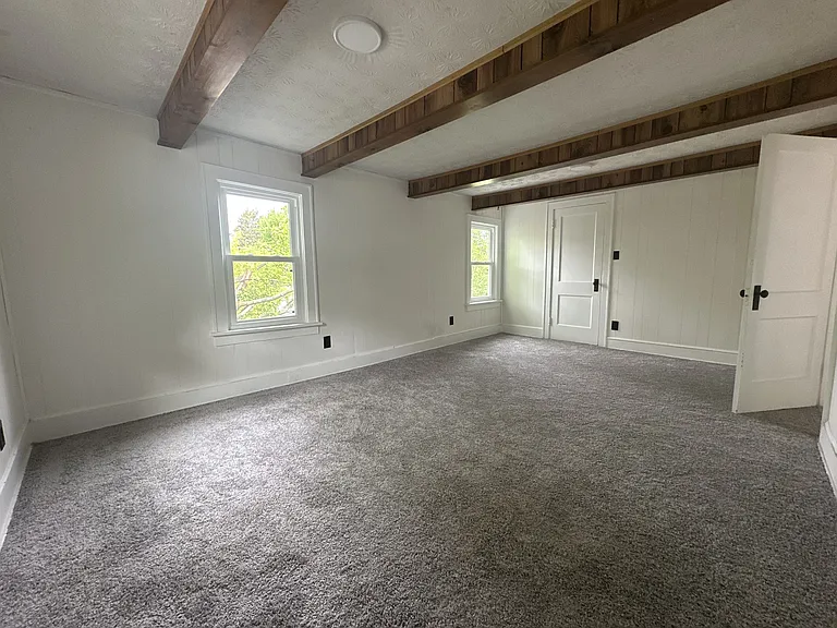 275 Goodview Ave — Photo 30
