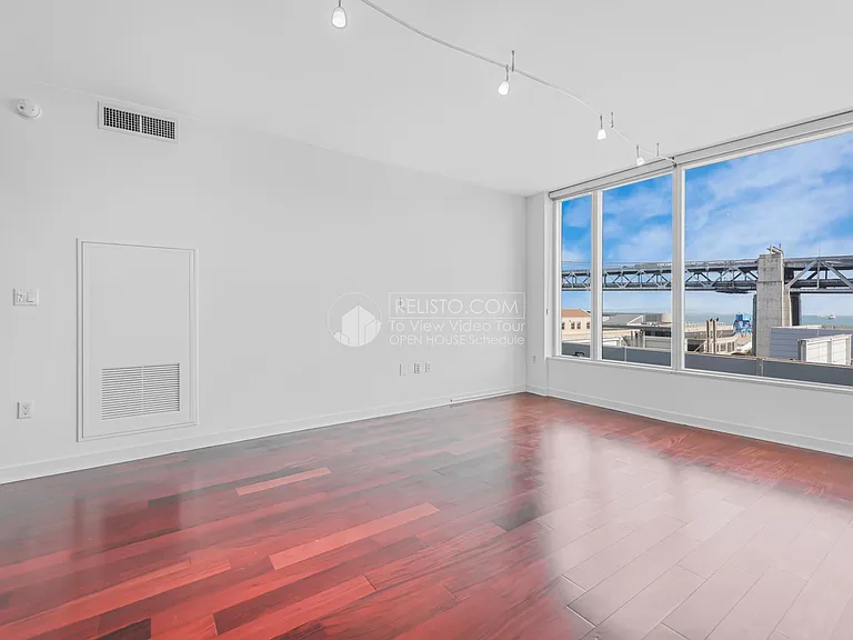 338 Spear St #11E — Photo 2