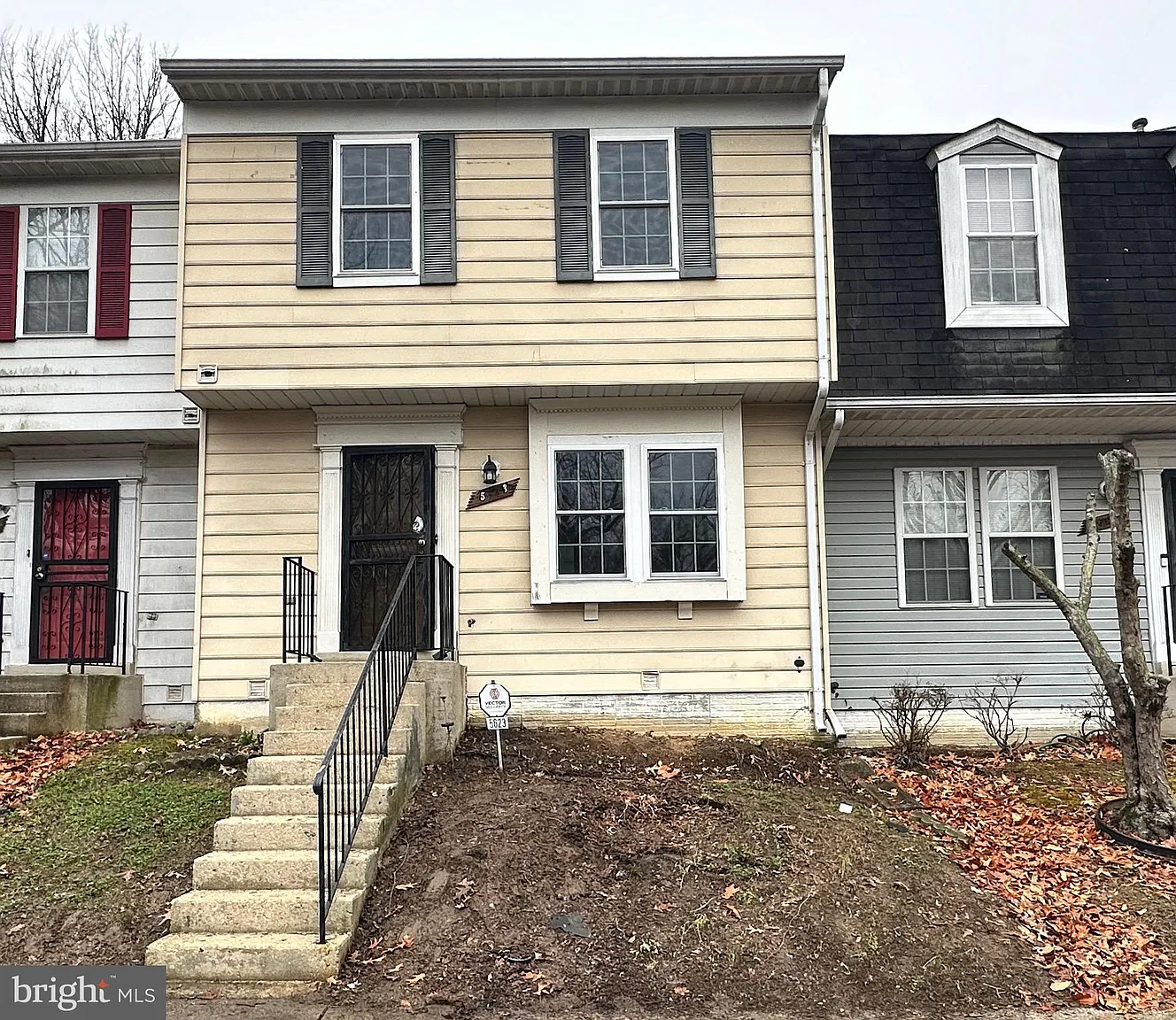 5623 Onslow Way photo 1