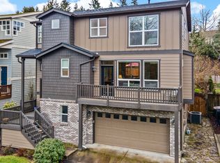 1050 W Lookout Ridge Dr, Washougal, WA 98671