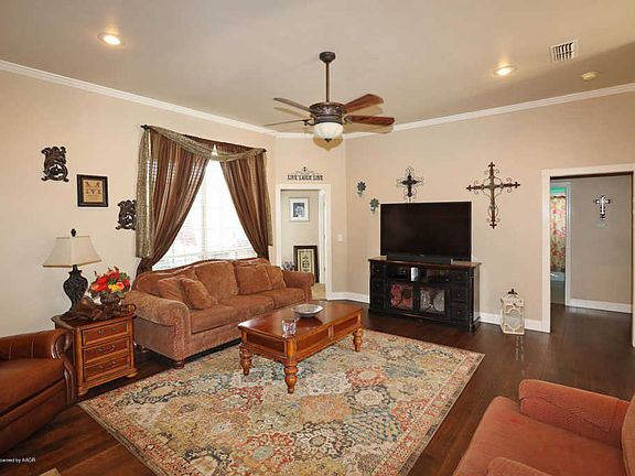 5th image of 5709 Mary Dell Dr