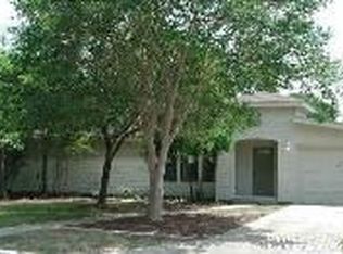 630 E Nottingham Dr, San Antonio, TX 78209