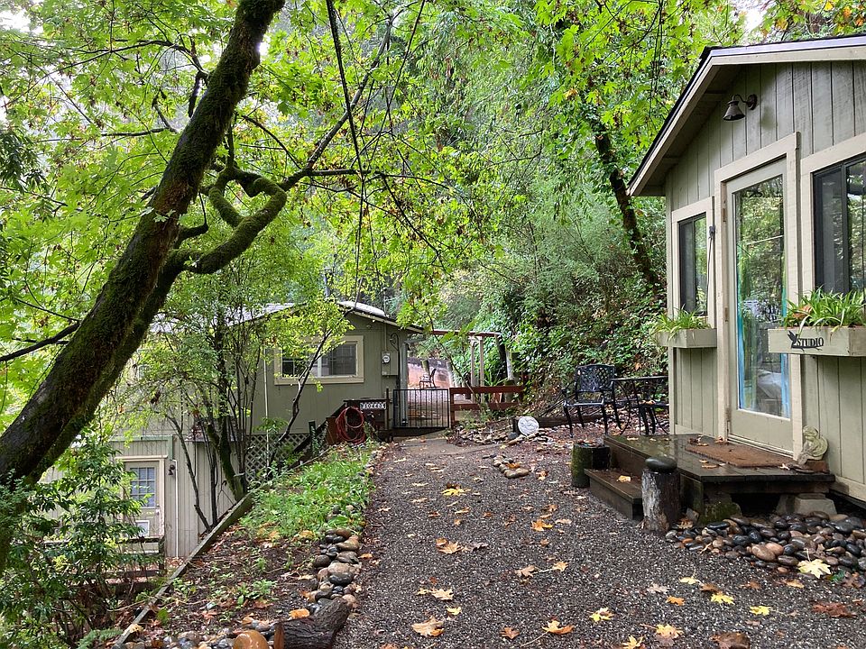 Cottage for rent is in the background. Studio in foreground is owner's for sporadic use and is not included.