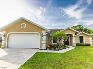 8104 Albatross Rd, Fort Myers, FL 33912