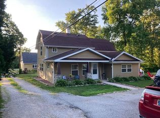 305 S Adams St, Hebron, IN 46341