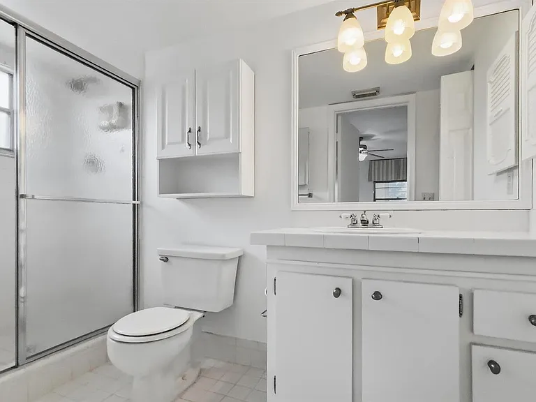 101 SW 132nd Way #418J — Photo 8