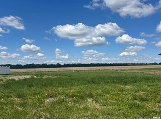 729 Nine Rock Rd, Sherman, IL 62684