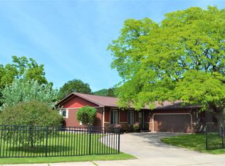 1401 Lake St, Onalaska, WI 54650