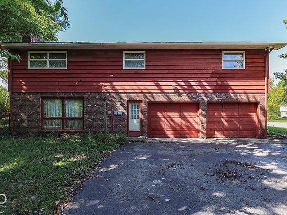 4th image of 1715 Ridge Hill Ln