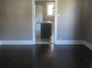 210 E Laurel St, Millstadt, IL
