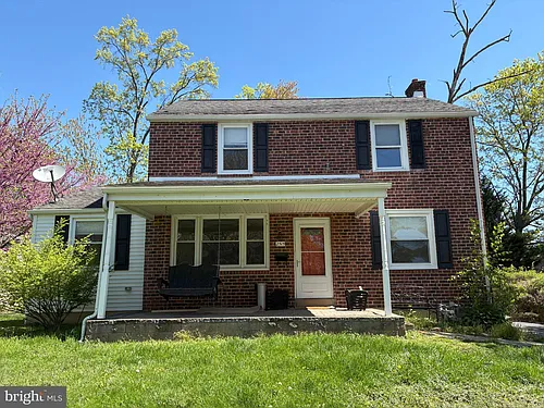 2515 Woodleigh Rd Photo 1