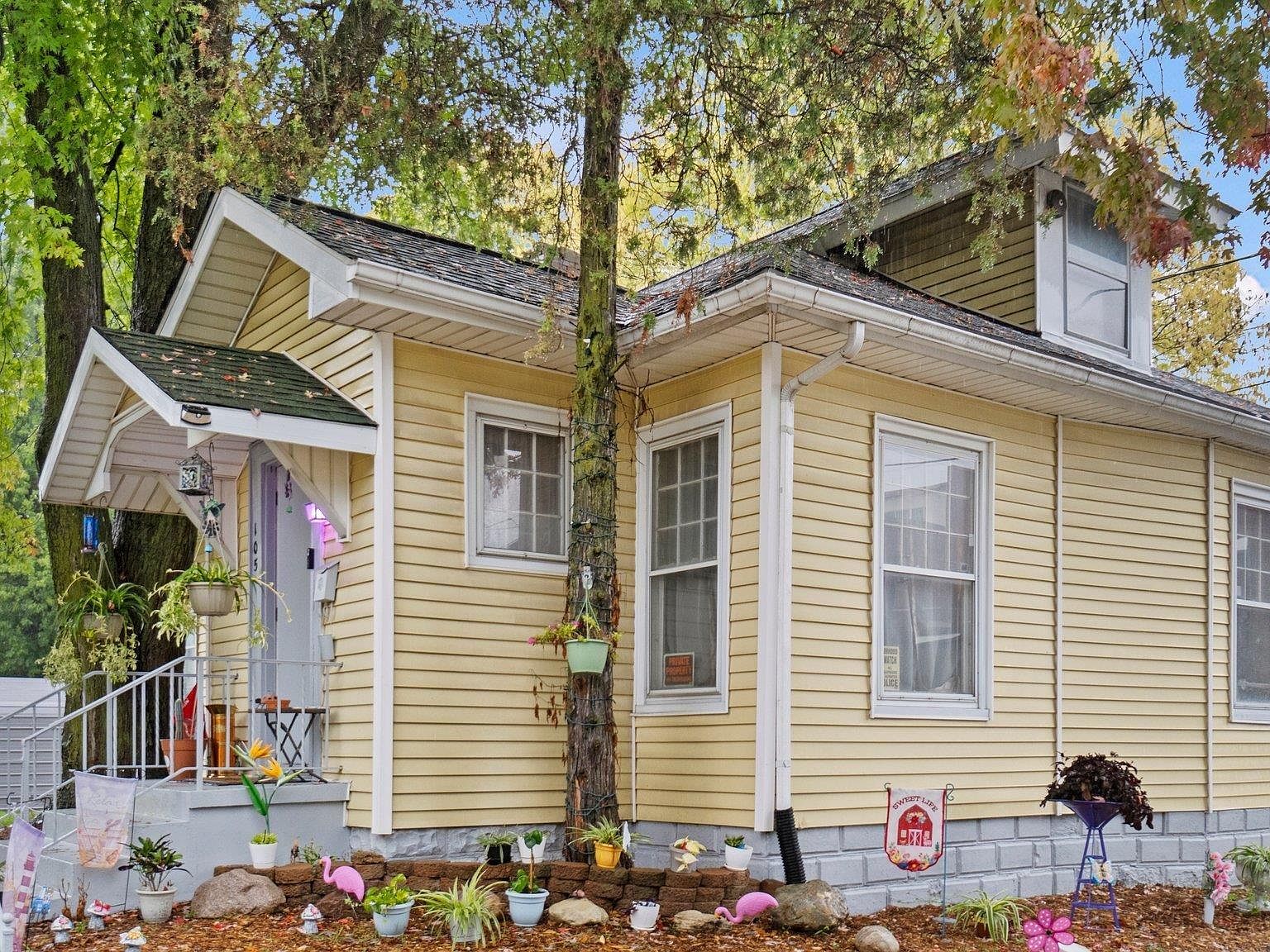 105 E Grant St, Marion, IN 46952 MLS 202335744 Zillow