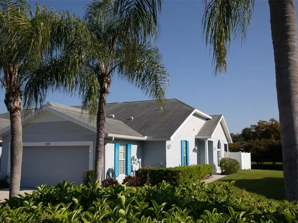 208 Hemingway Dr, Oldsmar, FL 34677