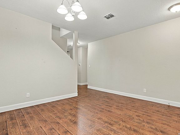 4th image of 7738 Paraiso Cir