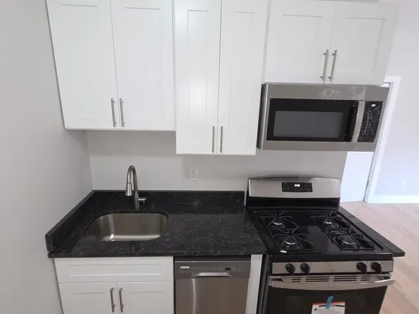 090 - 29 BENTLEY REALTY, LLC, 29 Bentley Ave APT 305, Jersey City, NJ 07304