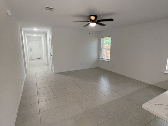 4th image of 166 Coahoma St
