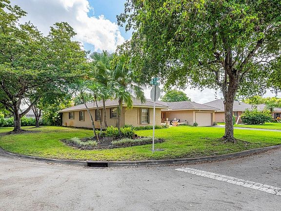 2nd image of 1891 NW 114th Avenue