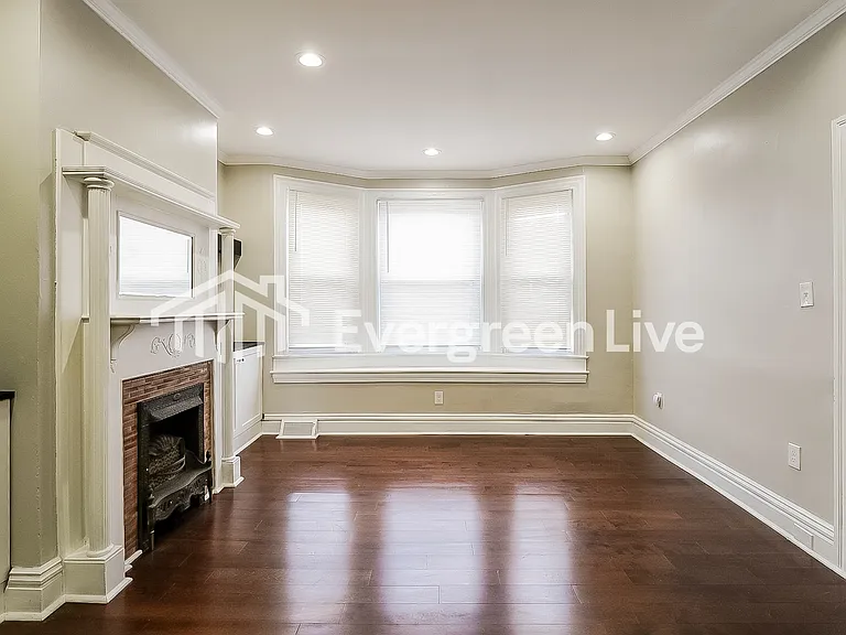 2110 Monongahela Ave — Photo 4