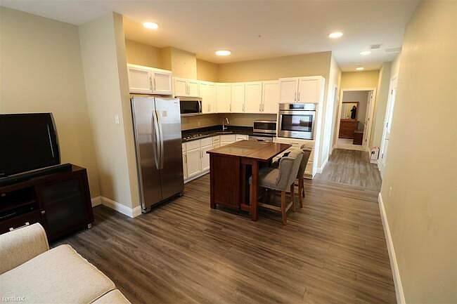 1st image of 4 Mayflower Ave #103A