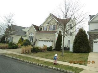 18 Chad Ln, Howell, NJ 07731