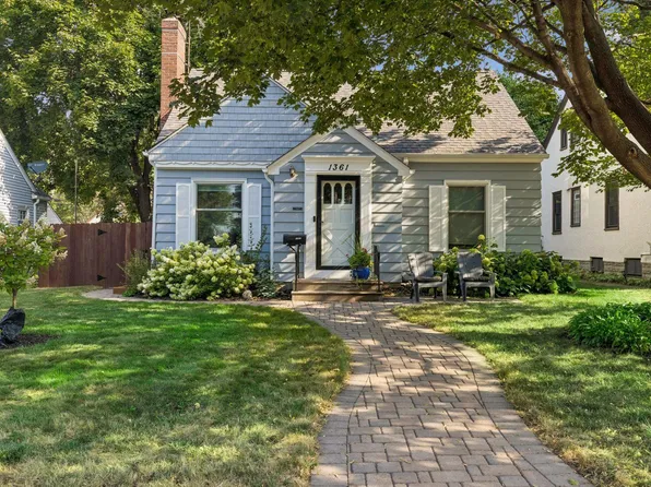 1361 Highland Pkwy, Saint Paul, MN 55116