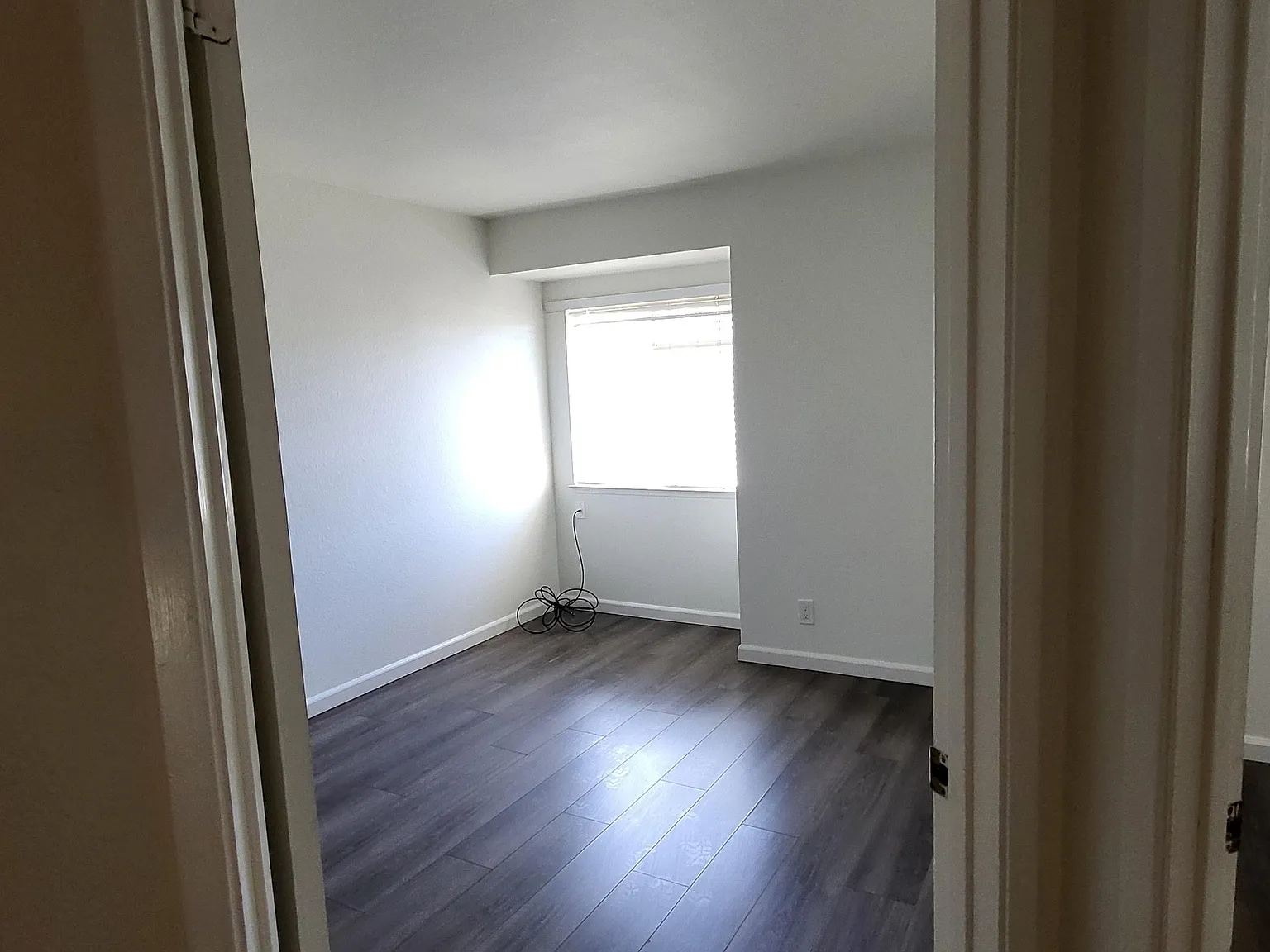 3 bed, 2.5 bath, 1423 sqft, $2,950 — Photo 3