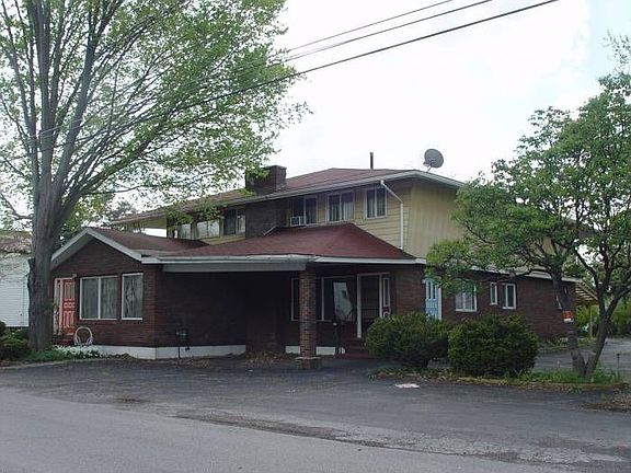 2nd image of 203 Lane Ave