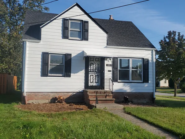 18817 Harvard Ave, Cleveland, OH 44122