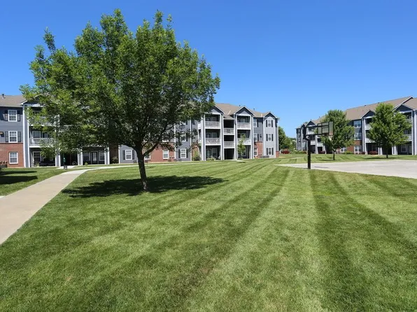 Parkway Commons, 3601 Clinton Pkwy #Ch203, Lawrence, KS 66047