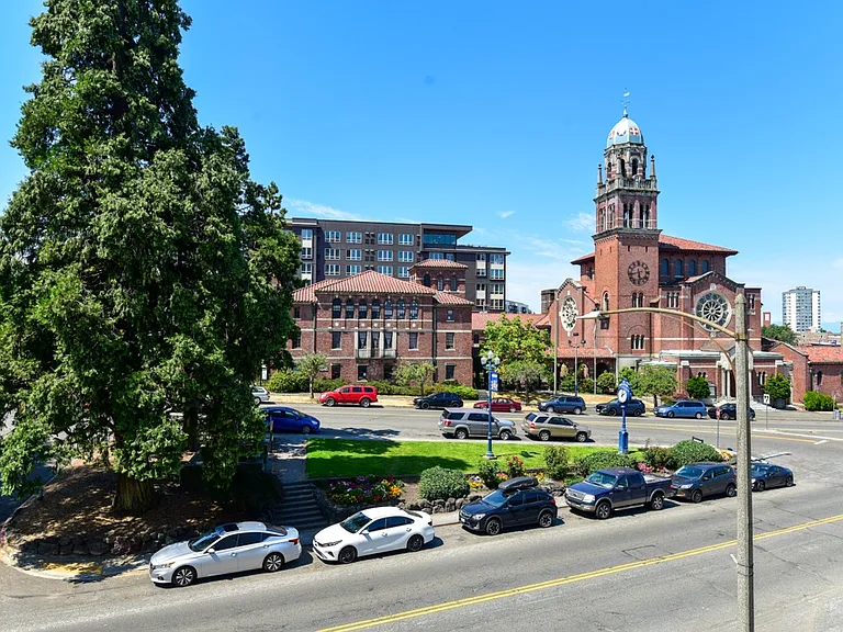The Orion Apartments — Photo 45