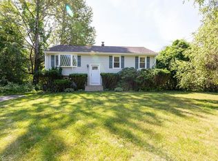 30 Mawney St, Attleboro, MA 02703