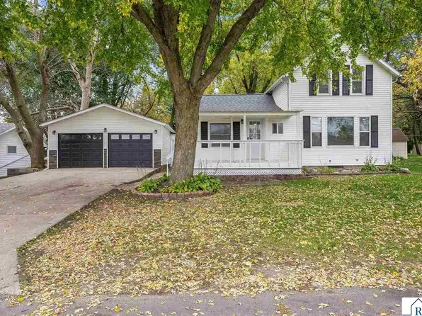 306 5th Ave SE, Mapleton, MN 56065