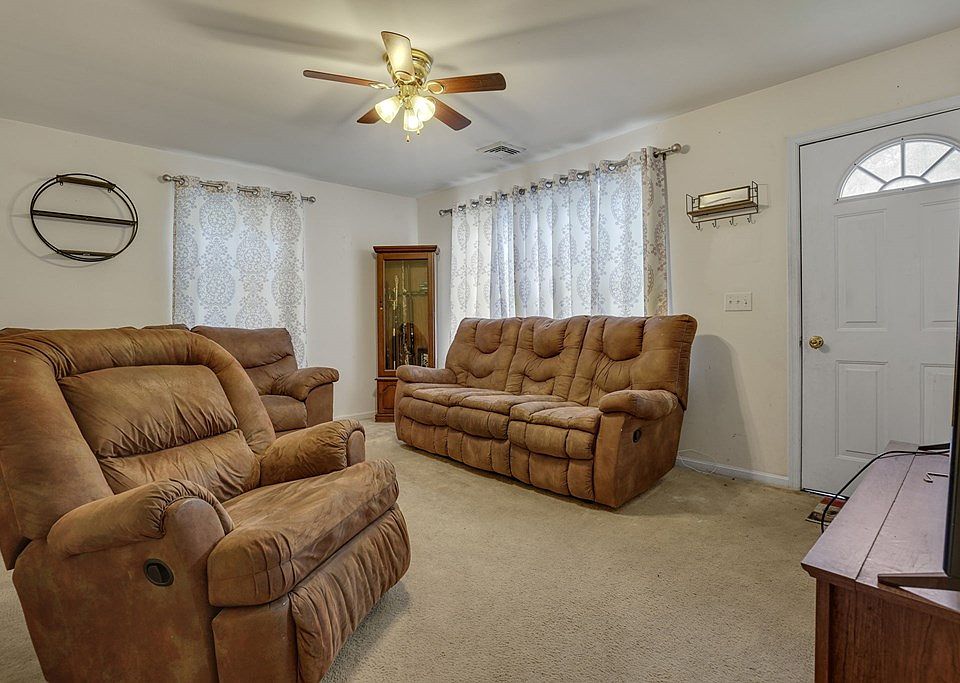 7141 Mason Dr, Chincoteague Island, VA 23336 Zillow