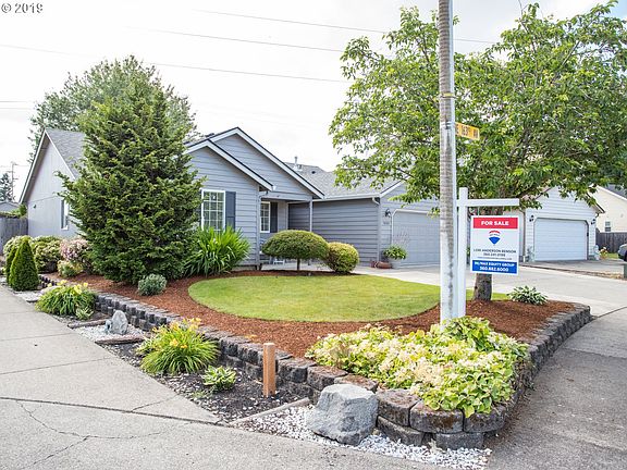 3rd image of 7800 NE 163rd Ave
