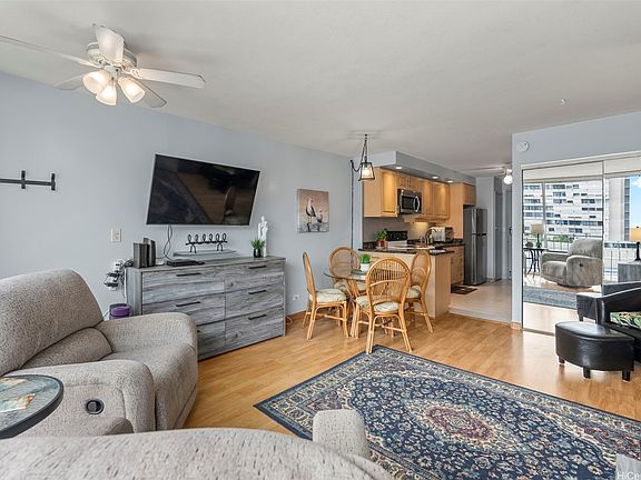 5th image of 1765 Ala Moana Blvd APT 995
