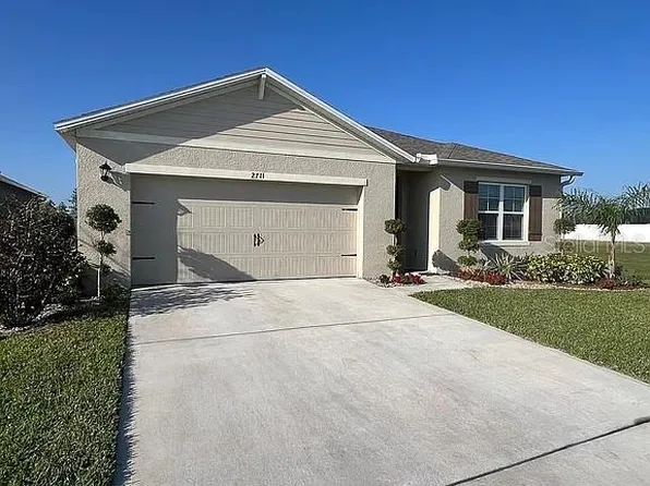 2711 Neverland Dr, New Smyrna Beach, FL 32168