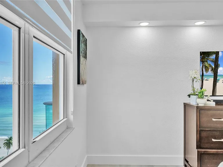 2501 S Ocean Dr #Penthouse 38 — Photo 21