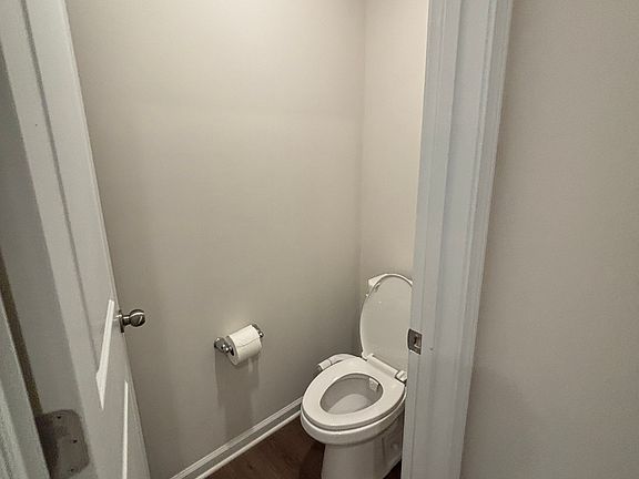 5th image of 15733 Country House St