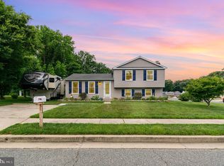 212 Sandhill Rd, Essex, MD 21221