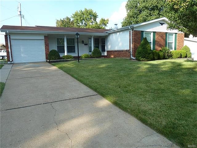 1st image of 3775 Thistledown Dr