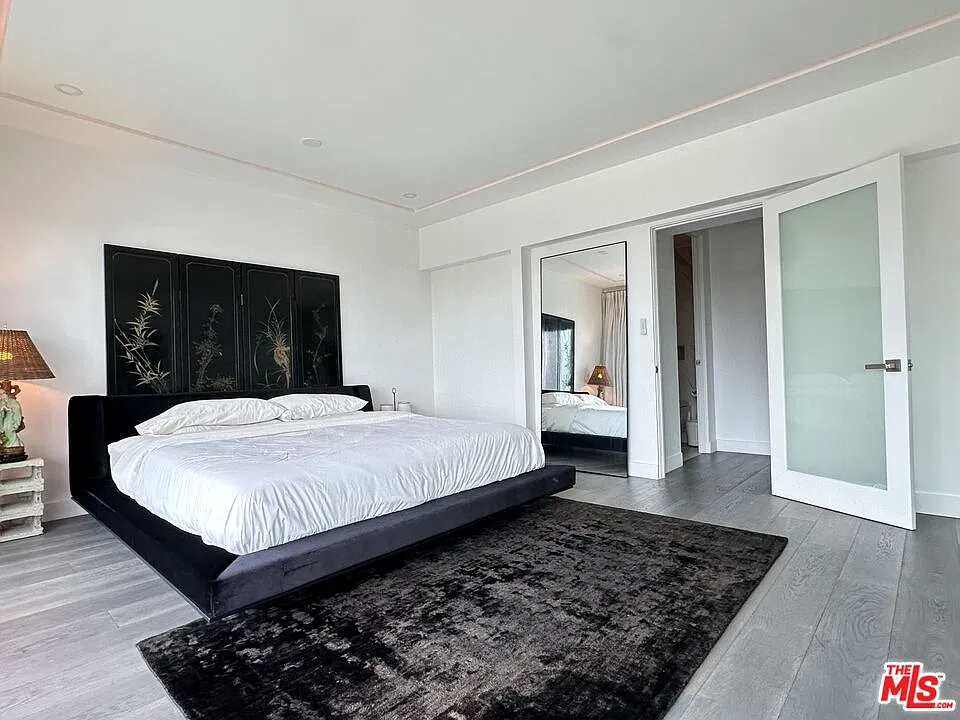 1 bed, 974 sqft, $8,750 — Photo 4