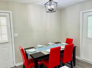 2062 Mulkey Rd SW, Marietta, GA 30008