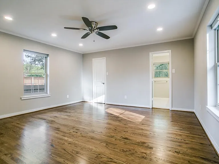 9210 San Fernando Way — Photo 7