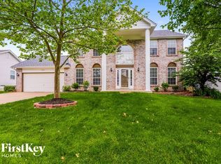 2215 May Wine Ln, O'Fallon, MO